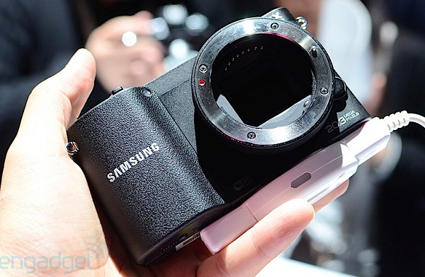 ""    Samsung NX1000, NX210  NX20