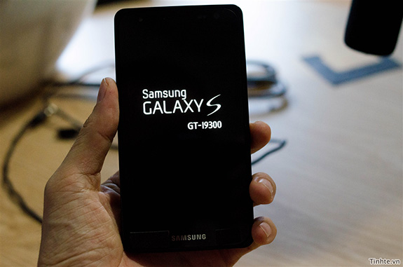  : Samsung Galaxy S III    