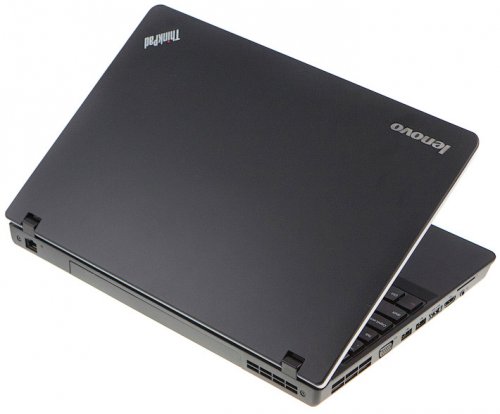 Lenovo ThinkPad Edge E525       AMD