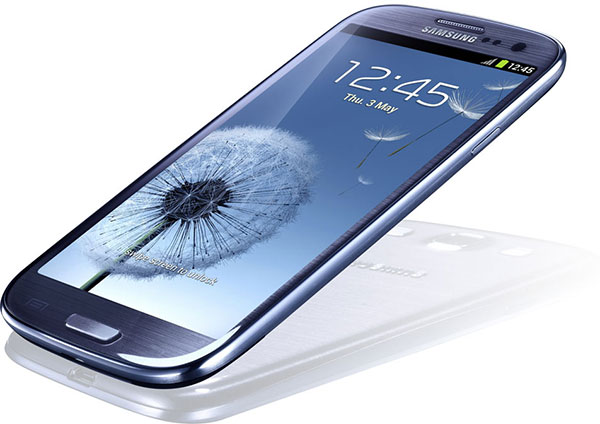  Pentile AMOLED   Galaxy S III    ?