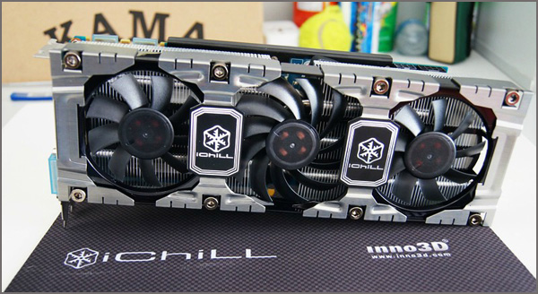  Inno3D iChiLL GeForce GTX 670 Ice Dragon Edition