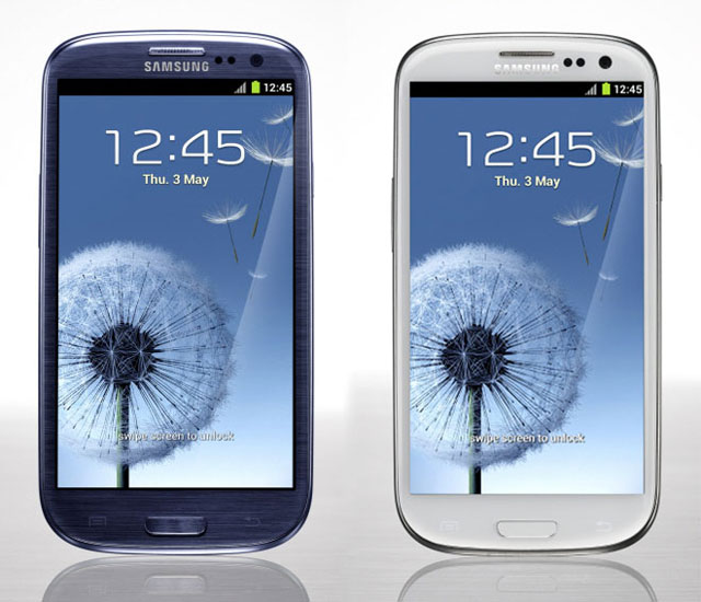  Apple       Galaxy S III  