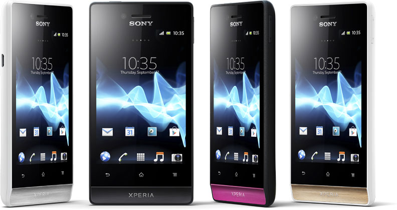 Sony Xperia miro:     Facebook