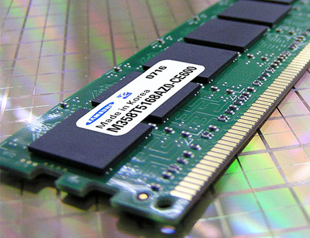 Samsung    4- DDR3-