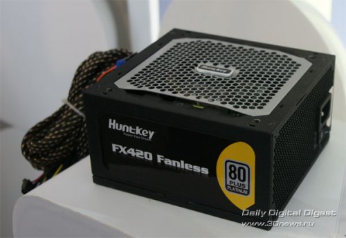 Computex 2012:      HuntKey