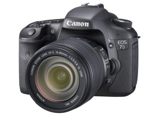 Canon     EOS 7D