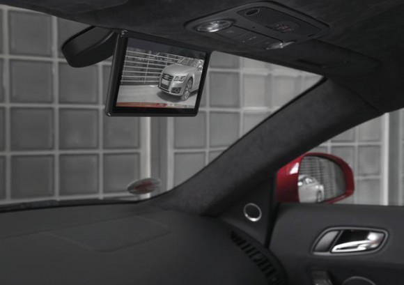 Audi  AMOLED-    R8 e-tron