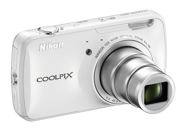 Nikon Coolpix S800c      Android