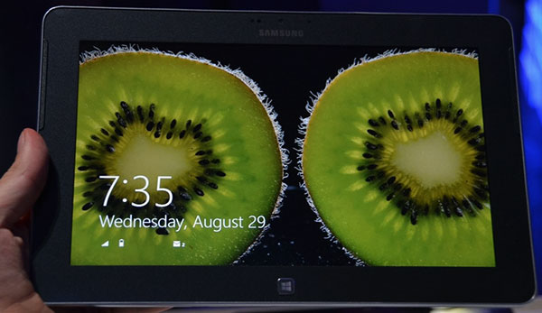 IFA 2012: Samsung  ATIV Tab  10,1"    Windows RT