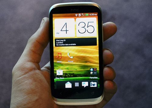 HTC  Desire X:   One   