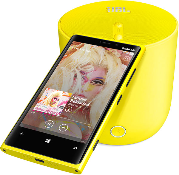   Nokia Lumia 920  820