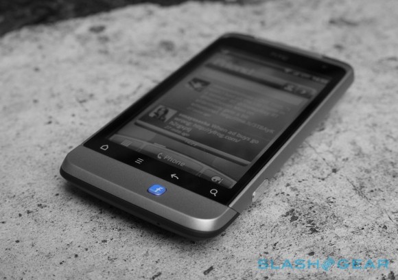 Facebook-    HTC Opera UL