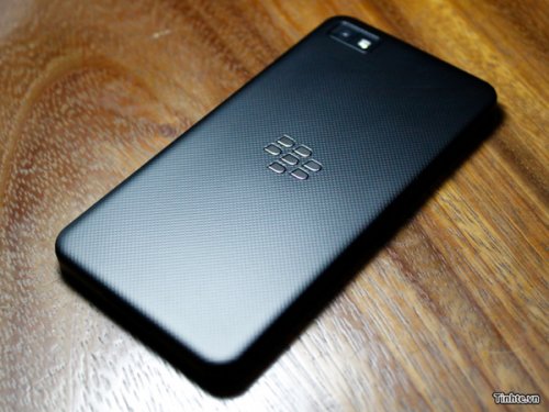   BlackBerry L-   