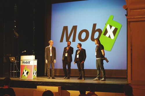     MobX:      2013 ?