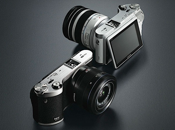 Samsung     NX300