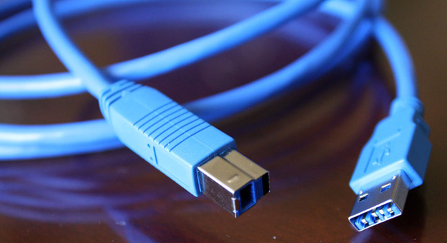 USB 3.0     2013 