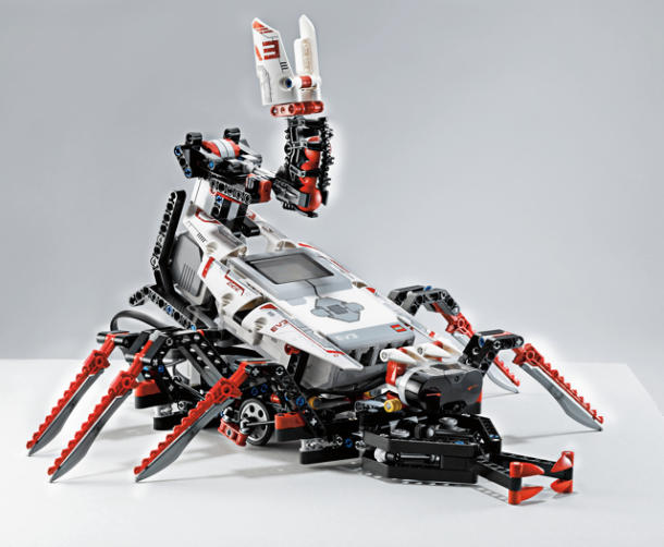 CES 2013: LEGO     MindStorms EV3