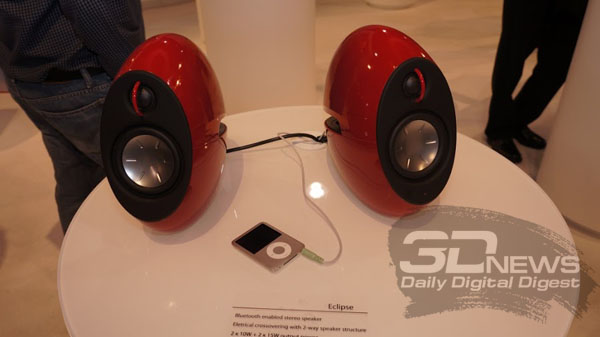   CES 2013:    Edifier