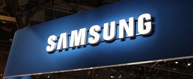 Samsung  8     MWC 2013