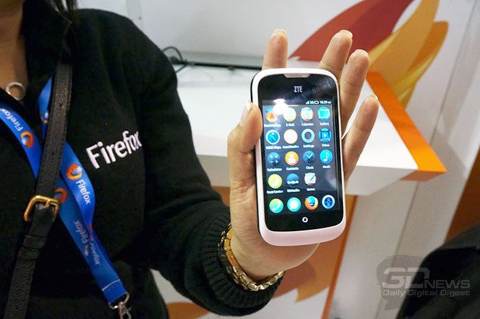 MWC 2013:    Firefox OS