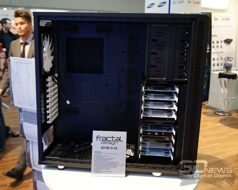 CeBIT 2013:     Fractal Design