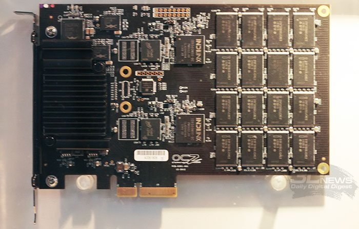 CeBIT 2013:  OCZ    Vector PCIe