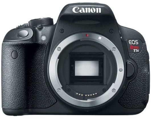 Canon   EOS 700D   -