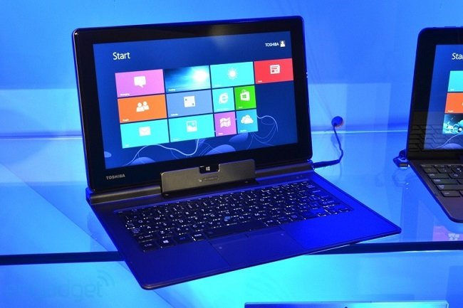 Intel   Toshiba Portege Z10t  10"  