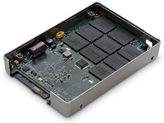 WD  SSD- HGST Ultrastar   SAS 12 /