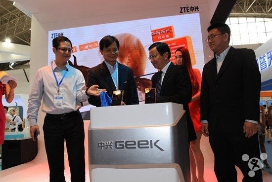 ZTE Geek,      Tegra 4,  