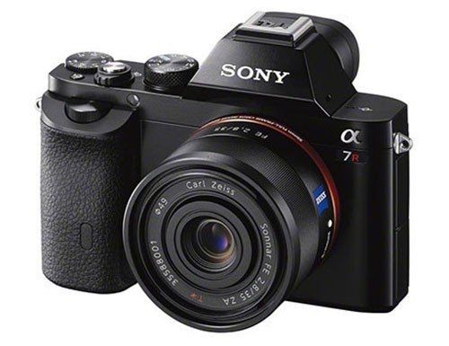         Sony A7