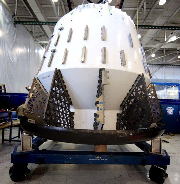 NASA  SpaceX        4 