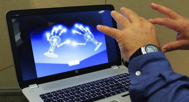       Leap Motion   