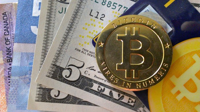    Bitcoin 