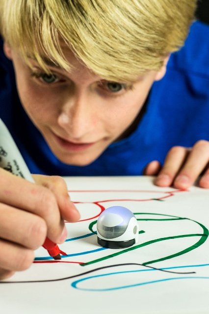 CES 2014:   Ozobot     