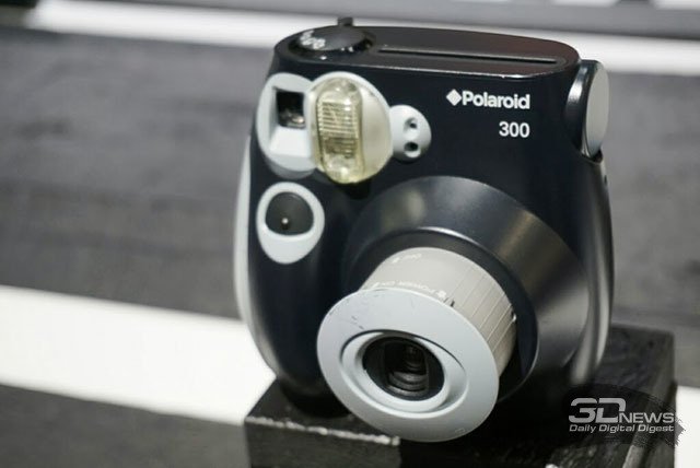 CES 2014:    Polaroid