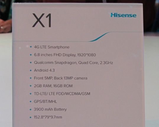CES 2014: - Hisense X1   6,8"