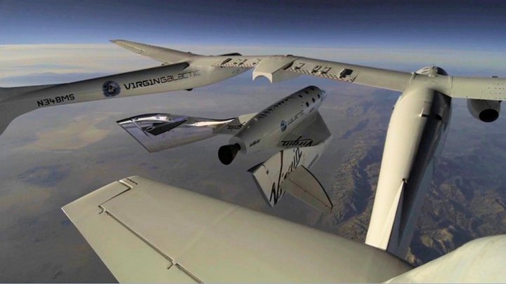   SpaceShipTwo      