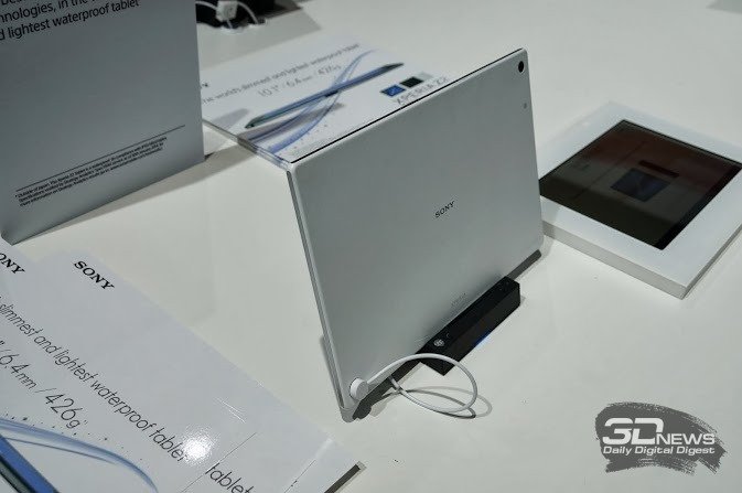 MWC 2014:  Sony Xperia Z2 Tablet  , , 