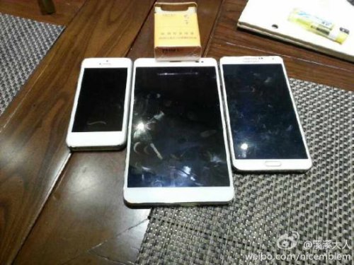 Huawei   MWC Ascend P7  MediaPad X1