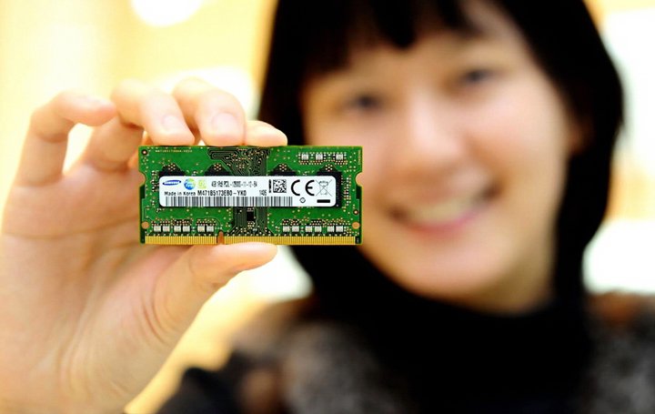  Samsung     20-  DDR3