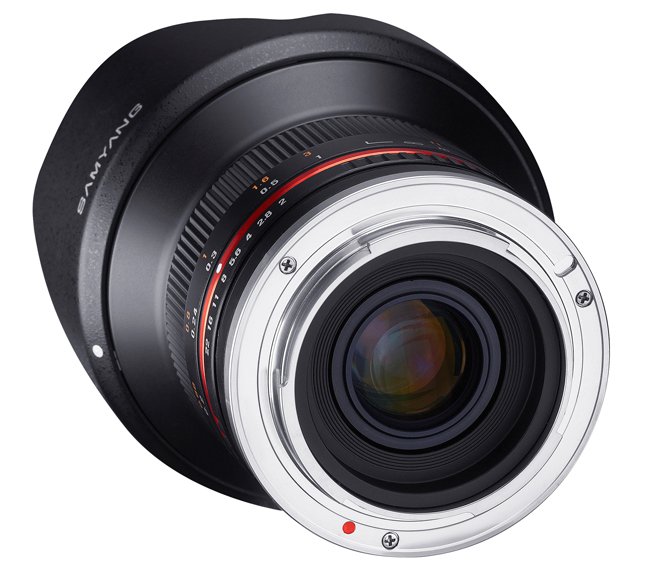 Представлен флагманский объектив Samyang 12mm F2.0 NCS CS для беззеркальных камер