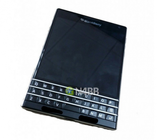    BlackBerry Q30 Windermere