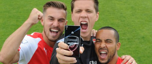 Huawei     P7  Arsenal Edition